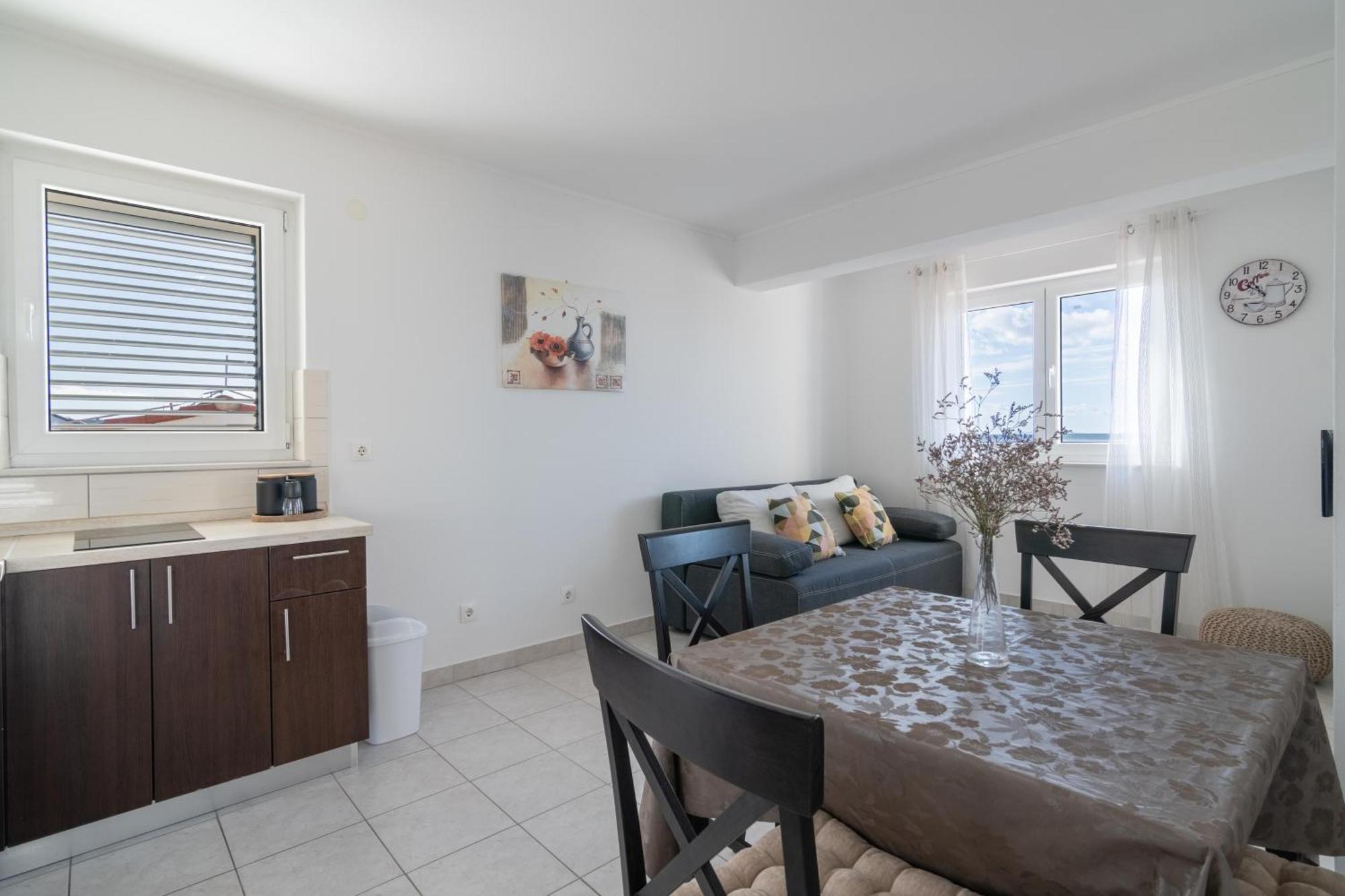Apartments With A Parking Space Mandre, Pag - 18748 Kolan Room photo